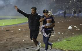 Indonesia: At least 174 dead in football stampede
indonesia football stampede