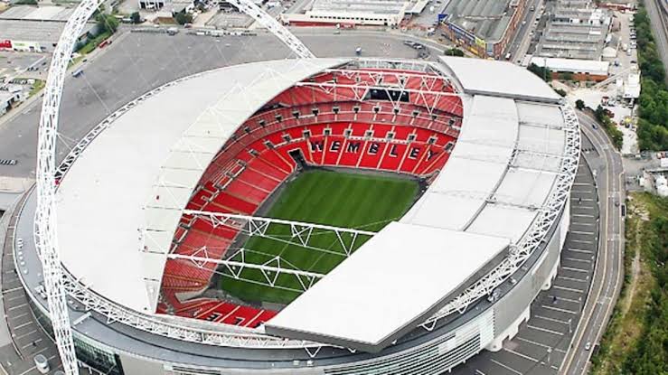 Top 10 Largest Football Stadiums In The World 2022
The stadium Wembley