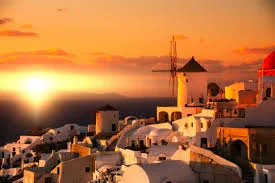 Top 10 Most Picturesque Sunsets and Sunrises in the WorldSantorini sunset